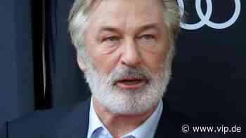 Alec Baldwin über "Rust"-Drama: Diese beiden Personen sind die Schuldigen für ihn - VIP.de, Star News