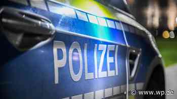 Siegen: Fahrer (87) rammt Polizeiauto – merkt es aber nicht - WP News