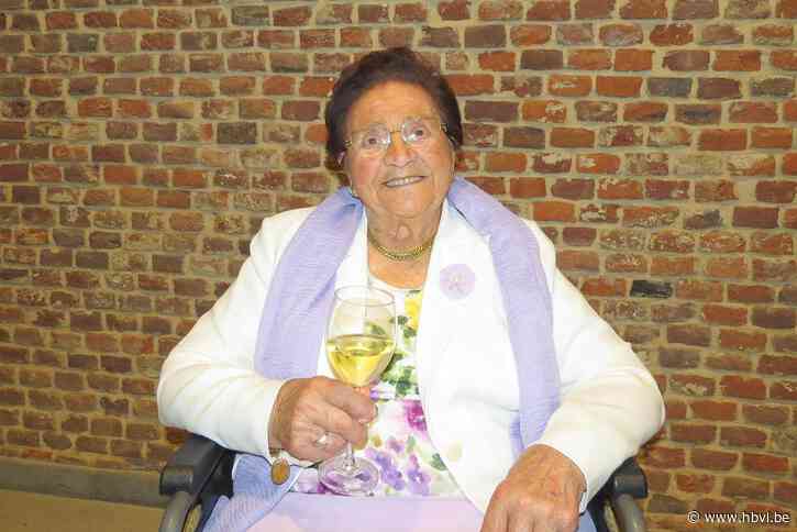 Paula is 100: “Elke dag in de voormiddag een pintje bier”
