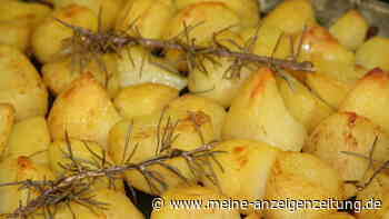 Für knusprige Ofenkartoffeln brauchen Sie nur eine Zutat, die Sie ohnehin zuhause haben: Backpulver