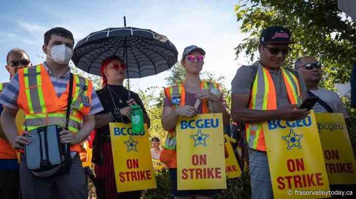 B.C. union imposes overtime ban in latest job action to back wage demands