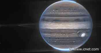 'Remarkable': Webb Space Telescope Details Jupiter's Auroras, Rings, Moons     - CNET