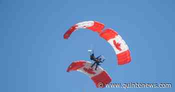 Skyhawks perform in parachute jump over Belleville - Quinte News