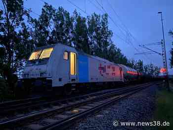 Helmstedt: Alarm in der Nähe des Bahnhofs! E-Lok ruft die Feuerwehr auf den Plan - News38