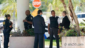 Trump seeks special master to review Mar-a-Lago documents