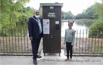 Blackburn park ducks get their own tasty food outlet