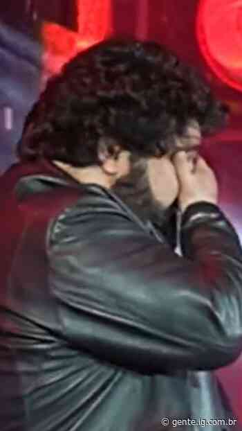 ‘Festa do Peão de Barretos’ tem choro de cantor e presença de ex-BBBs - gente.ig.com.br