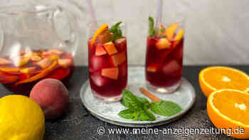 Bei diesem heißen Klima, trink ich ein Glas Sangria