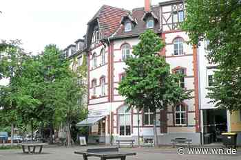 Jung und Alt begegnen sich auf dem Staufenplatz