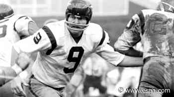 Commanders to retire HOF QB Jurgensen's No. 9