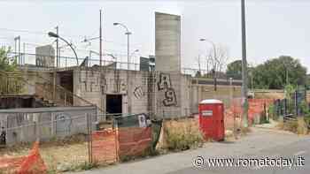 Roma Lido, cantieri fermi nelle stazioni: “Il 24 agosto festeggiamo 5 anni di stop”