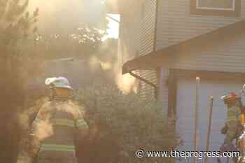 PHOTOS: Mission firefighters battle structure fire with toxic fumes - Chilliwack Progress