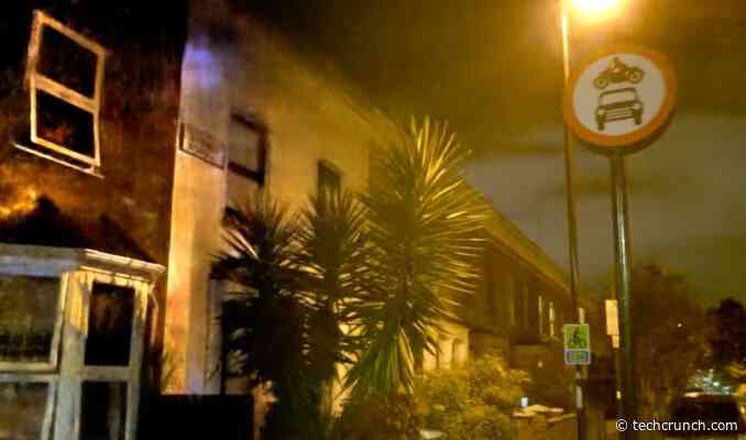 Google research AI image noise reduction is out of this world