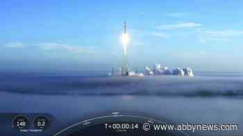 VIDEO: Starlink satellite train wows stargazers across Abbotsford and beyond