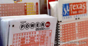 A Baltimore County teacher went on vacation and won $250000 in the lottery - CBS News