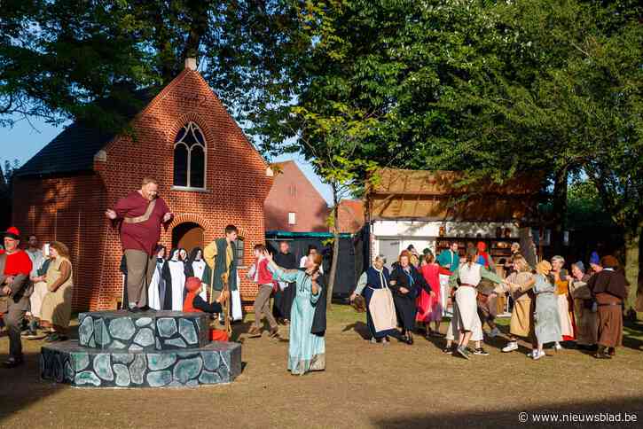 Klein dorp maakt zich op voor groot spektakel: “120 acteurs en figuranten zijn klaar voor  Den Bastaard van Puijel”