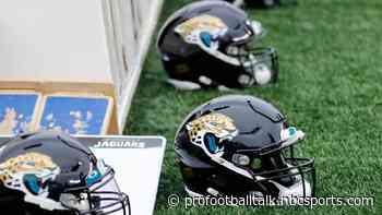Packers trades Cole Van Lanen to Jaguars