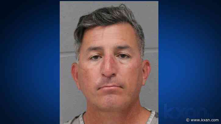 Texas DPS lieutenant arrested on DWI charge after fiery crash