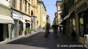 Apertura serale dei negozi a luglio a Pontedera - PisaToday