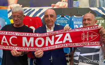 Napoli-Monza, Galliani in visita al murales di Maradona. VIDEO - Sky Sport