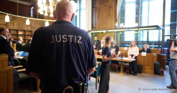 Prozess gegen mutmaßliche Bande wegen Kokainschmuggels