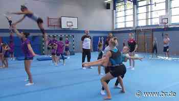Internationales Sportakrobatik-Camp in Augsburg-Hochzoll - br.de
