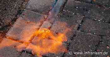 Ebersdorf: Mann will Unkraut vernichten und zündet Hecke an