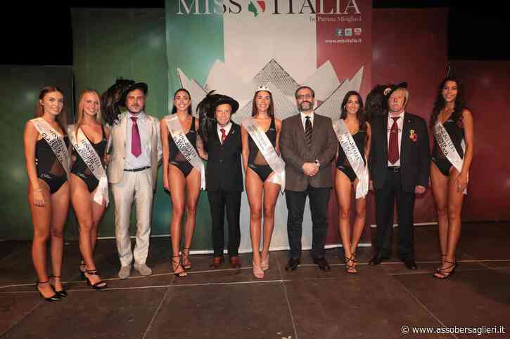 𝗜 𝗕𝗲𝗿𝘀𝗮𝗴𝗹𝗶𝗲𝗿𝗶 𝗱𝗶 𝗦𝗶𝗲𝗻𝗮 𝗲 𝗹𝗲 𝗠𝗶𝘀𝘀 𝗻𝗲𝗹 𝗖𝗮𝘀𝘁𝗲𝗹𝗹𝗼 𝗱𝗶 𝗠𝗼𝗻𝘁𝗲𝗿𝗶𝗴𝗴𝗶𝗼𝗻𝗶 - Associazione Nazionale Bersaglieri