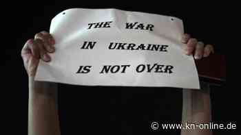 Ukraine meldet russische Raketenangriffe am Unabhängigkeitstag - Kind getötet