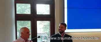 Kommunale Verdienstmedaillen in Bronze für Josef Konhäuser, Benno Graf und Lothar Seissiger - Traunsteiner Tagblatt