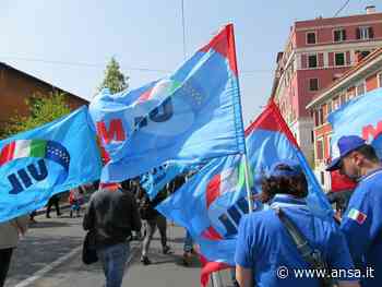 Lavoro: Uil Basilicata, irregolarità al 53 per cento - Agenzia ANSA