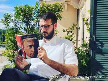 Verona, la veglia dei «filorussi» in piazza per la figlia dell’ideologo di Putin: c’è anche il leghista Comencini - Corriere