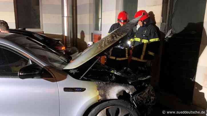 Coburg: Mann soll Dienstwagen des Oberbürgermeisters angezündet haben - Süddeutsche Zeitung - SZ.de
