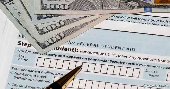 How much student debt does the average borrower owe?