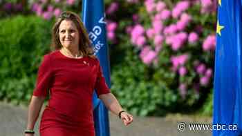 Deputy PM Freeland responds to criticism of fertilizer emissions plan during Sask. visit