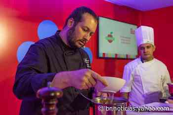 Chef Carlos Cordeiro, do Fairmont, ensina três opções de crudo: peixe, melancia e pato - Yahoo Noticias