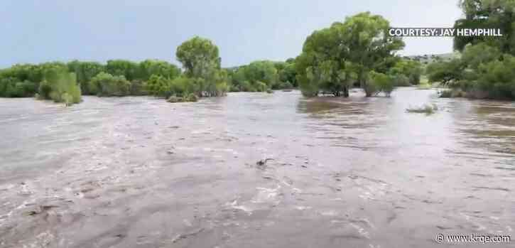 Roads connected to Grant County bridge give out under flood pressure