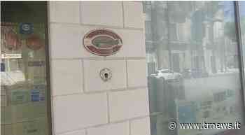 A Brindisi nessuna attenzione per il decoro urbano. Locali sfitti pieni di polvere. Tra questi un grande albergo | Telerama News - TeleRama News