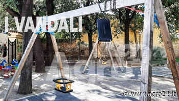 Angri. Villa comunale: altalena vandalizzata, piangono i piccini - Agro24