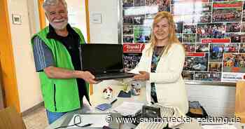 IT-Lotsen im Reparaturcafé Neunkirchen - Saarbrücker Zeitung