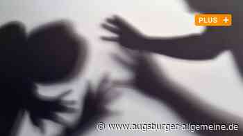 Tochter zeigt Mutter wegen Vergewaltigung an – jetzt wurde sie frei gesprochen