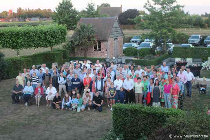 Eerste Westhoekfeesten vallen in de smaak bij buurtbewoners