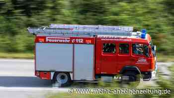Freising: Biogasanlage steht in Brand - Flugbetrieb wurde teilweise eingestellt