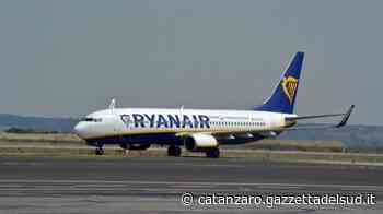 Volo Ryanair Crotone-Bologna con oltre 3 ore di ritardo. Un catanzarese ottiene 250 euro di rimborso - Gazzetta del Sud - Edizione Catanzaro, Crotone, Vibo