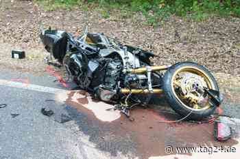 Mazda-Fahrerin übersieht Kawasaki: Drei Verletzte bei schwerem Crash in Pforzheim - TAG24