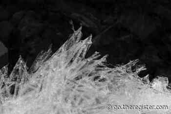 Compound that 'remembers' phase transitions could have uses in computer memory