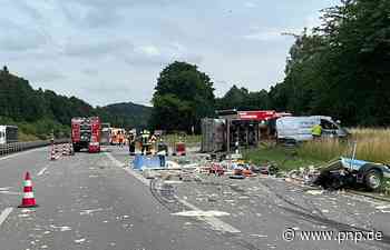 Schwerer Unfall auf A3 bei Parsberg: Lkw fährt gegen Fahrzeug am Seitenstreifen - Passauer Neue Presse - PNP.de