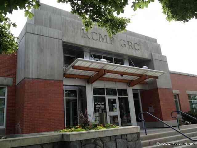 Did you lose your wedding ring in Penticton? The cops may have it. - Penticton News - Castanet.net