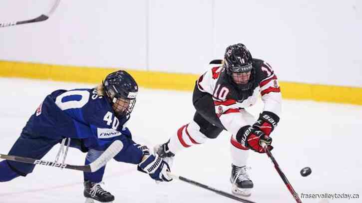 Poulin, Nurse lead Canada to 4-1 win over Finland at women’s hockey worlds