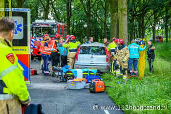 Automobiliste botst tegen boom bij Woudbloem - 112hoogezand.nl